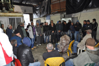 بالفيديو: صيادو يافا يعقدون اجتماعاً طارئاً لبحث سبل التصدي للتضييقات المفروضة عليهم